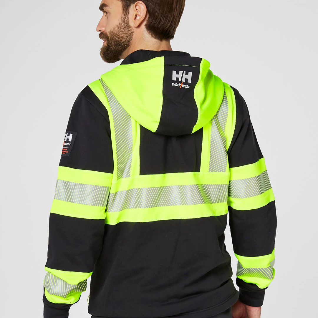 Helly Hansen WorkWear - Kényelem vagy védelem? - Magyarország Kft Helly Hansen WorkWear - Kényelem vagy védelem? - Magyarország Kft