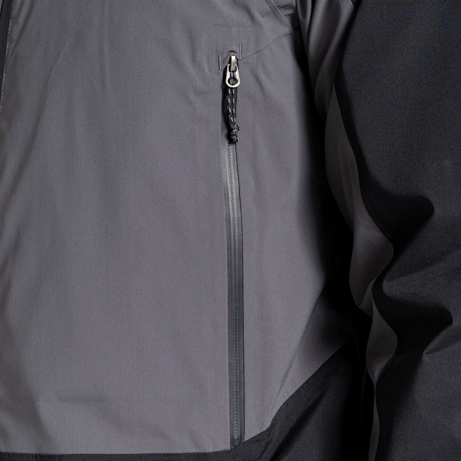 #colour_carbon-grey-black