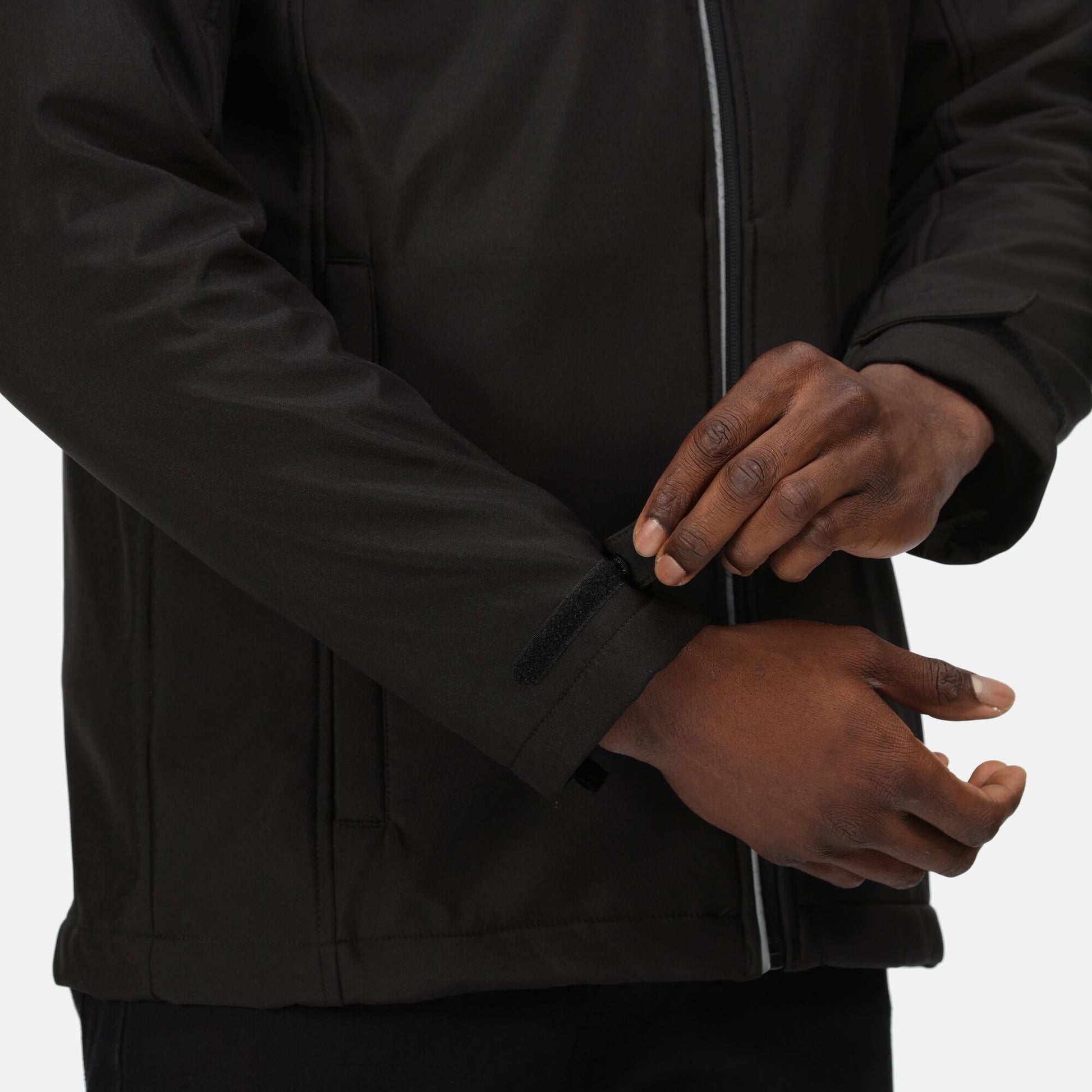 #colour_black